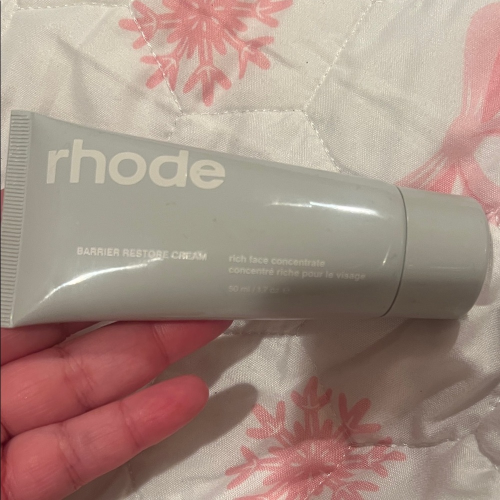 RHODE Barrier Restore Cream